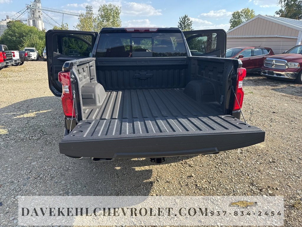 Used 2023 Chevrolet Silverado 1500 LTZ w/ LTZ Premium Package image 35