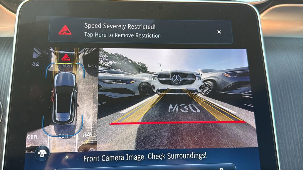 Used 2023 Mercedes-Benz GLC 300 image 32