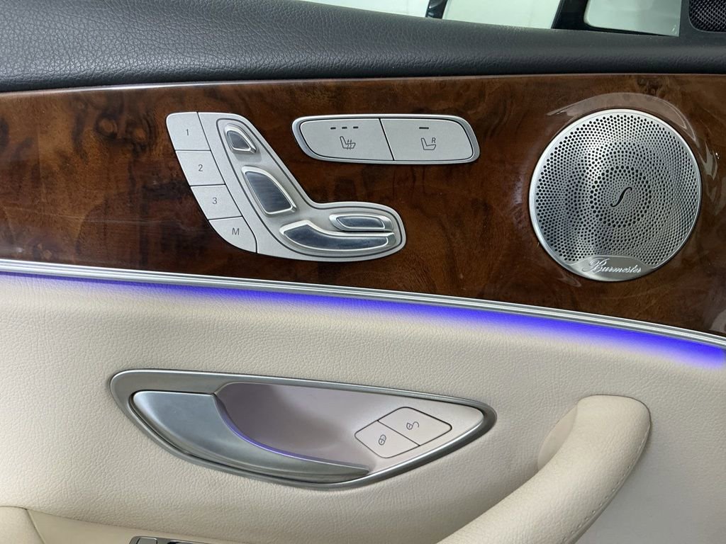 Used 2017 Mercedes-Benz E 300 image 18