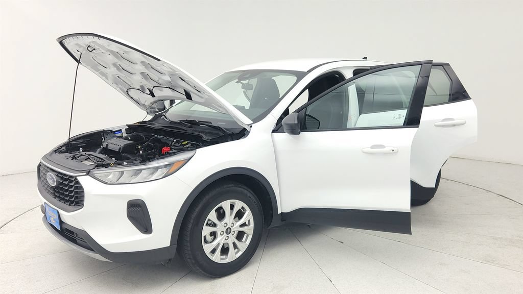 Used 2025 Ford Escape Active FWD image 10