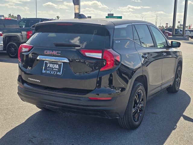 Used 2023 GMC Terrain SLE image 5
