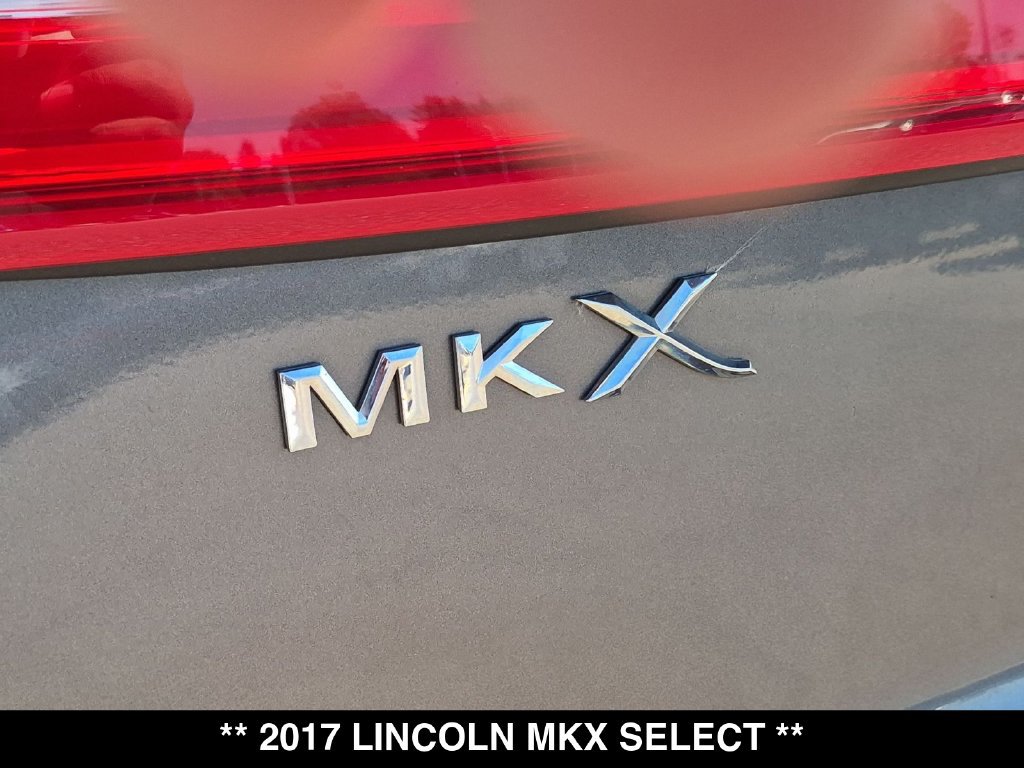 Used 2017 Lincoln MKX Select w/ Select Plus Package FWD image 19