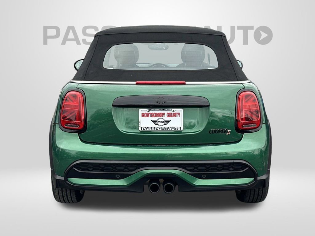 Used 2023 MINI Cooper S w/ Signature Upholstery Package image 5