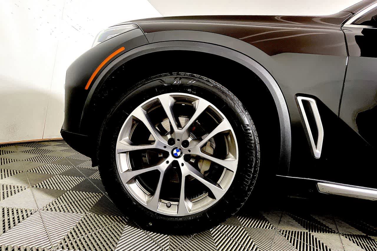 Used 2021 BMW X5 xDrive40i w/ Premium Package AWD/4WD image 10