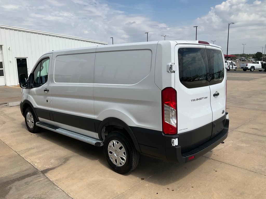 Used 2025 Ford Transit 250 Low Roof w/ Exterior Upgrade Package RWD image 27