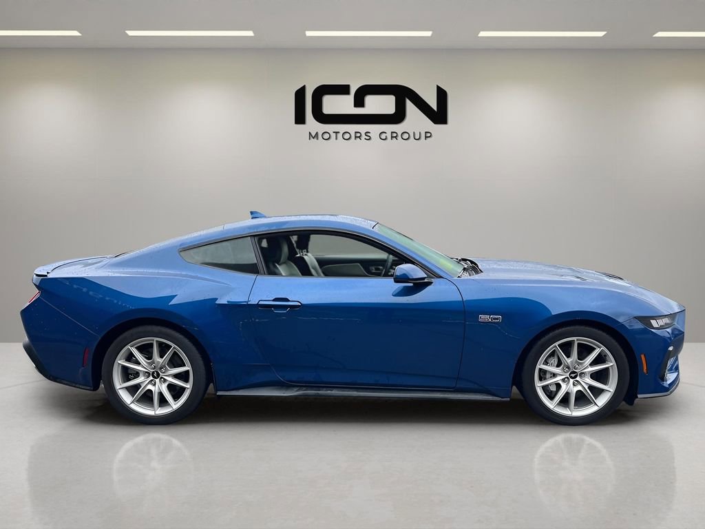 Used 2024 Ford Mustang GT Premium image 6