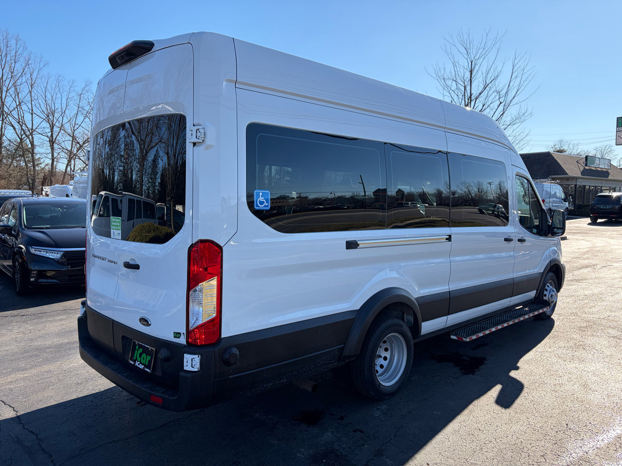 Used 2020 Ford Transit 350 XL image 10