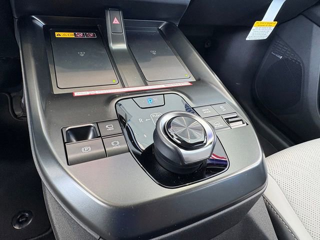 New 2026 Subaru Solterra Limited image 17