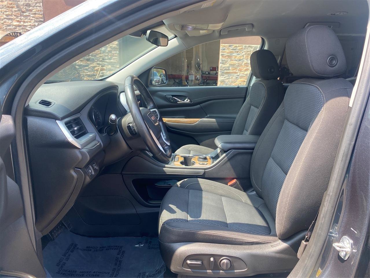 Used 2020 GMC Acadia SLE w/ Driver Convenience Package AWD/4WD image 9