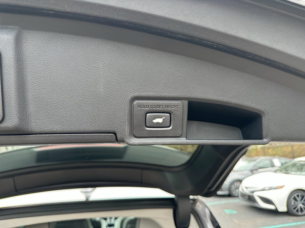 Used 2021 Acura RDX AWD w/ Advance Package image 26