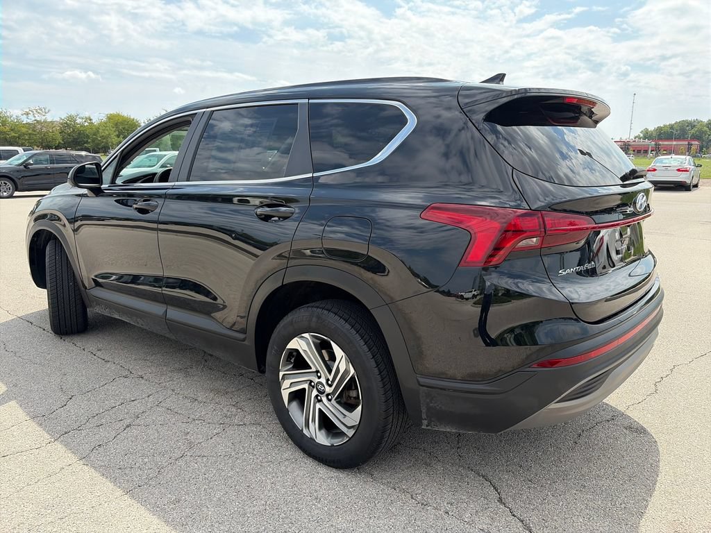 Used 2021 Hyundai Santa Fe SE AWD/4WD image 5