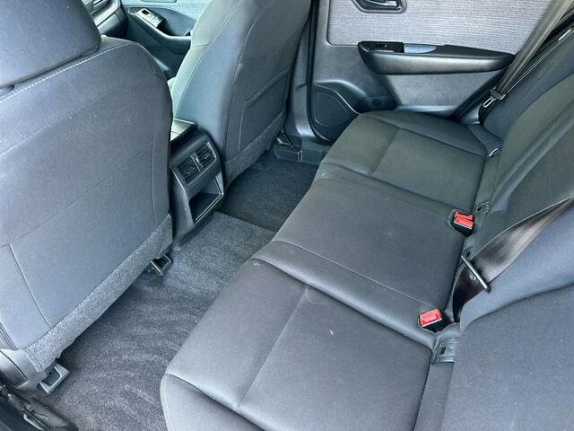 Used 2023 Nissan Rogue S image 14