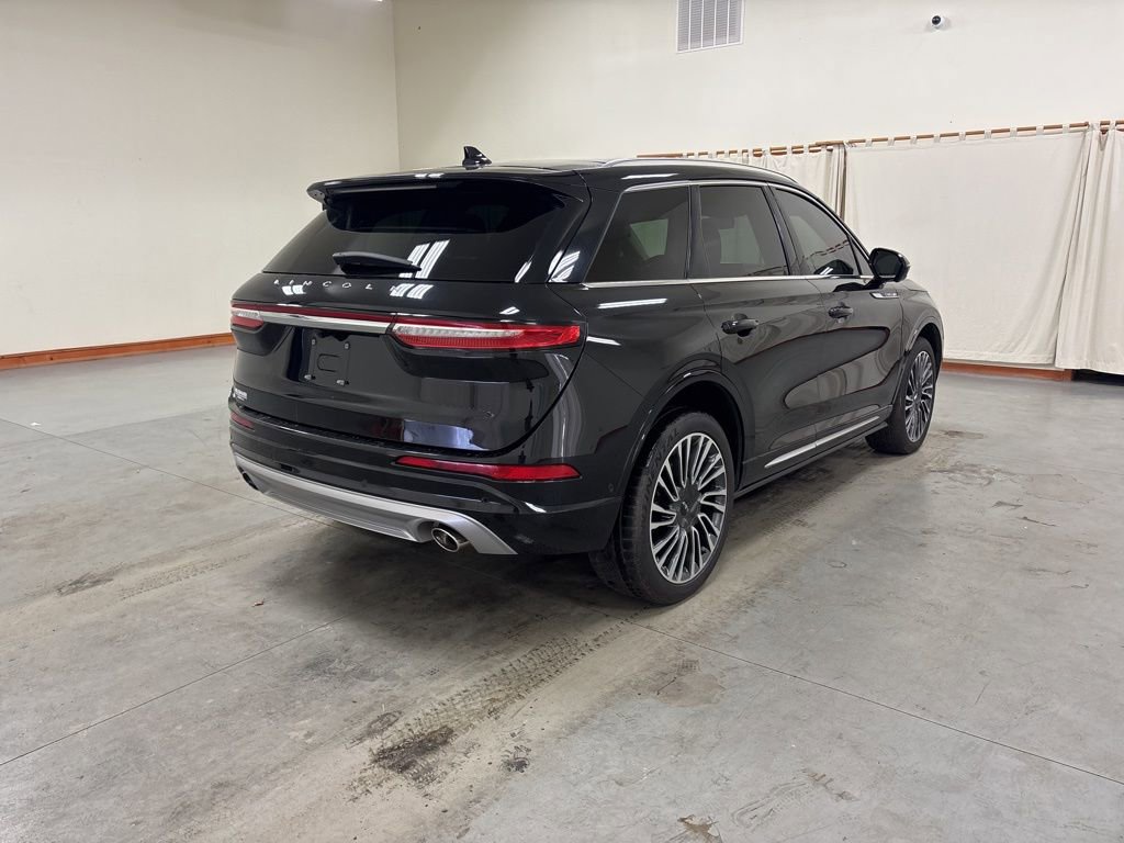 Used 2020 Lincoln Corsair Reserve w/ Equipment Group 201A image 8