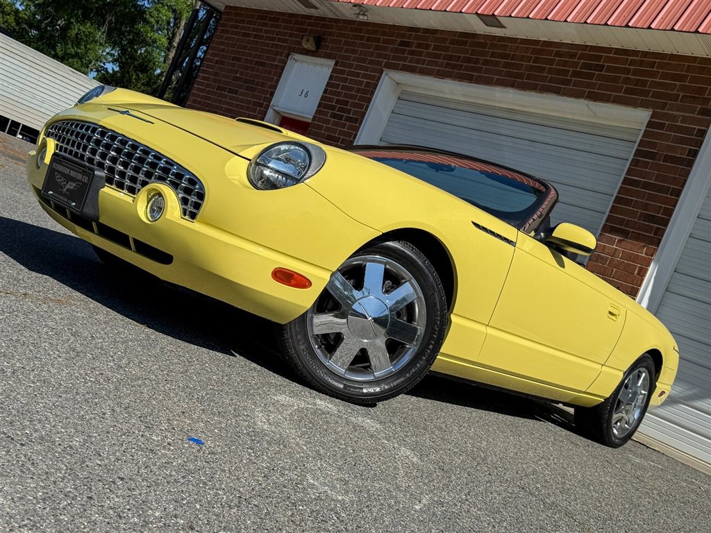 Used 2002 Ford Thunderbird RWD image 8