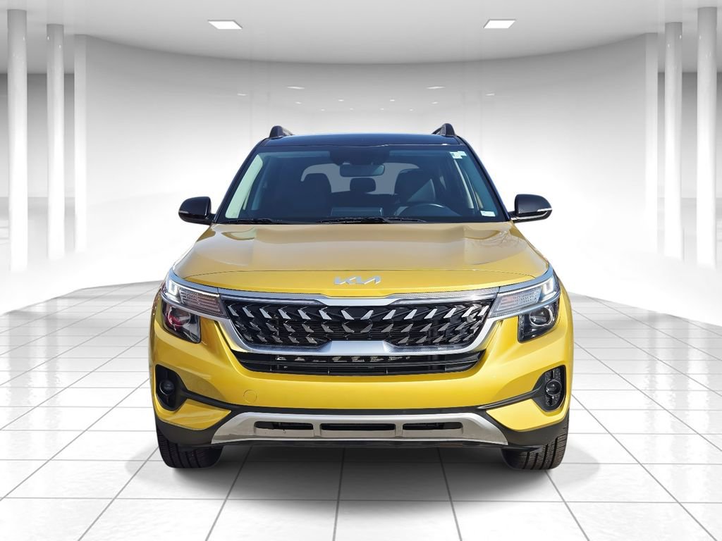 Used 2023 Kia Seltos Nightfall Edition image 8