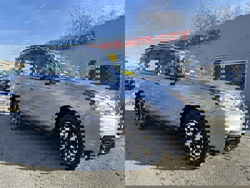 Used 2018 Subaru Forester 2.5i w/ Alloy Wheel Package image 3