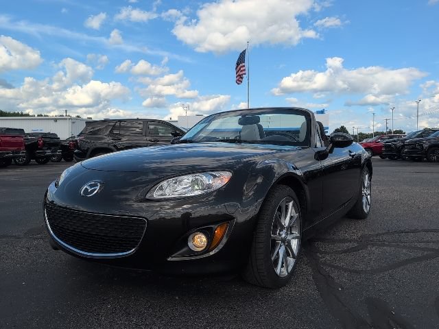 Used 2011 MAZDA MX-5 Miata Grand Touring RWD image 1