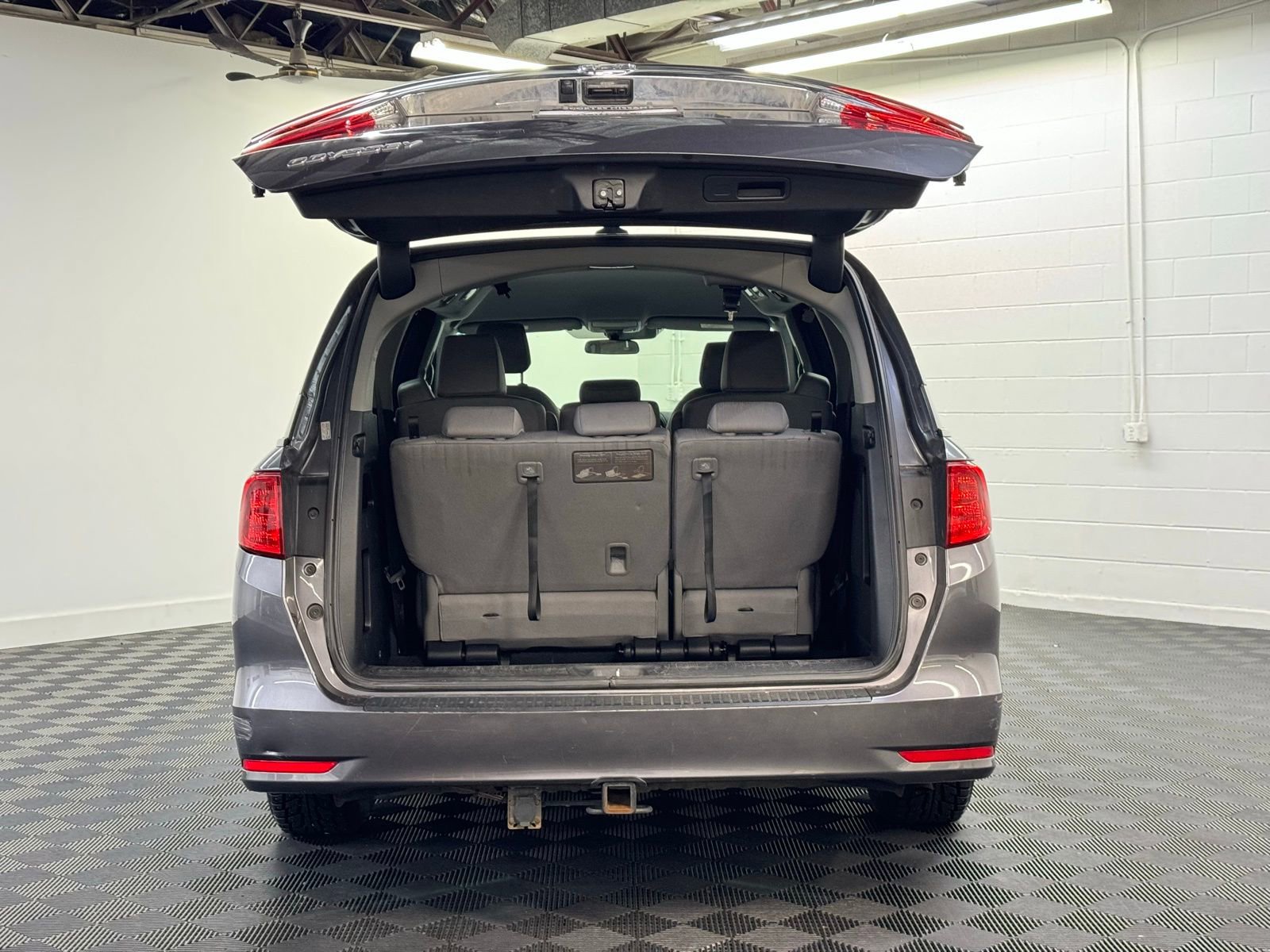 Used 2019 Honda Odyssey EX image 27