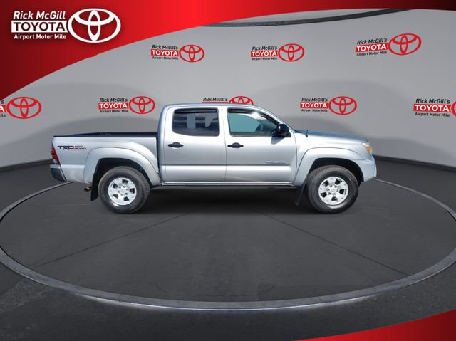 Used 2013 Toyota Tacoma 4x4 Double Cab w/ TRD Off-Road Pkg image 9