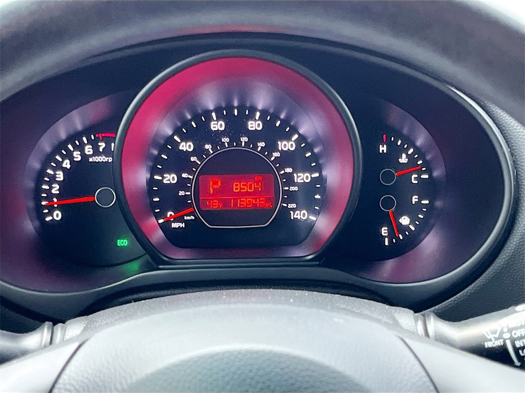 Used 2017 Kia Soul + image 12