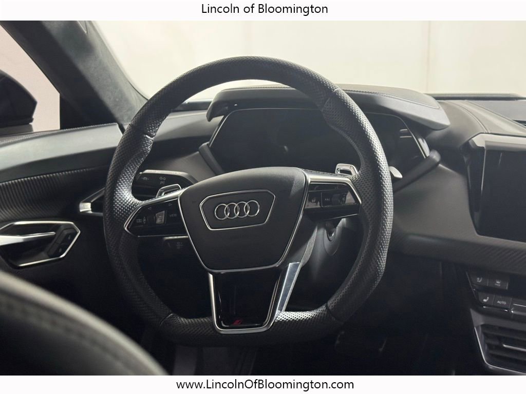 Used 2024 Audi RS e-tron GT w/ Carbon Performance Package AWD/4WD image 23