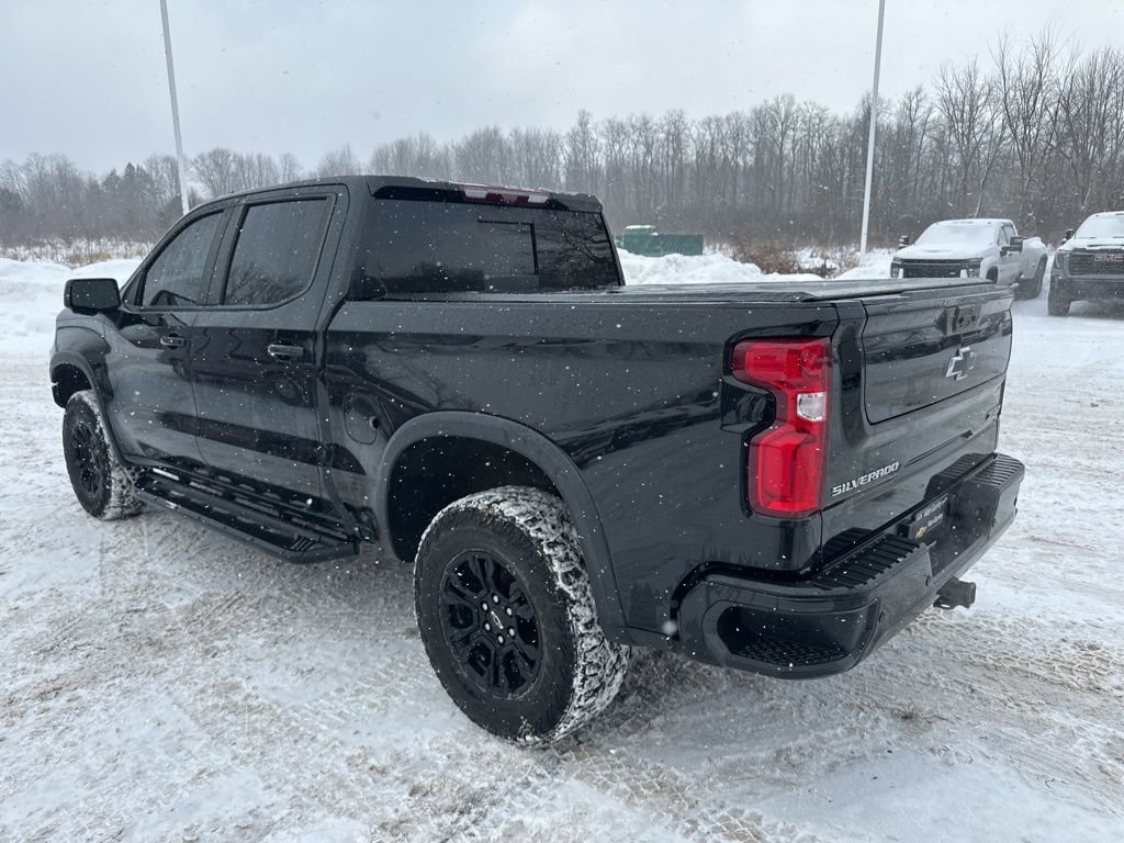 Used 2022 Chevrolet Silverado 1500 ZR2 w/ Technology Package image 5