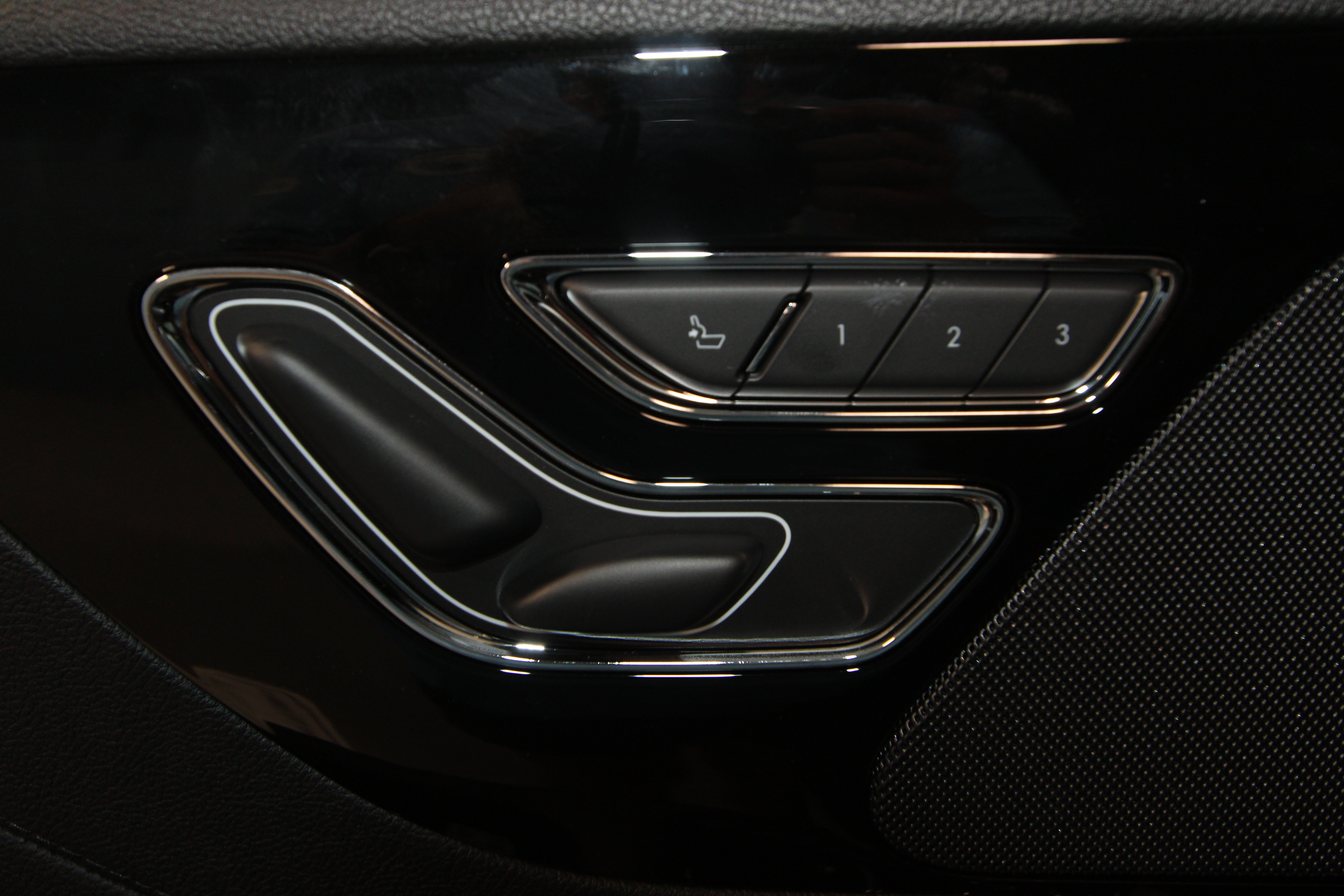 New 2026 Lincoln Aviator 2WD image 7