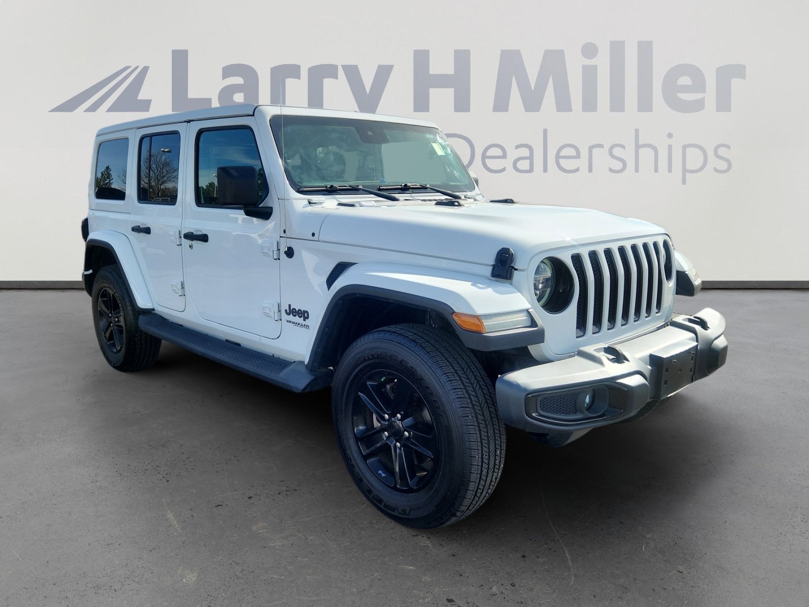 Used 2020 Jeep Wrangler Unlimited Sahara image 7