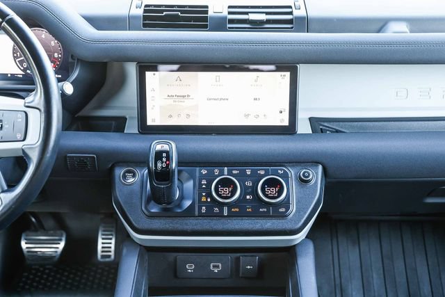 Used 2023 Land Rover Defender 110 SE AWD/4WD image 13
