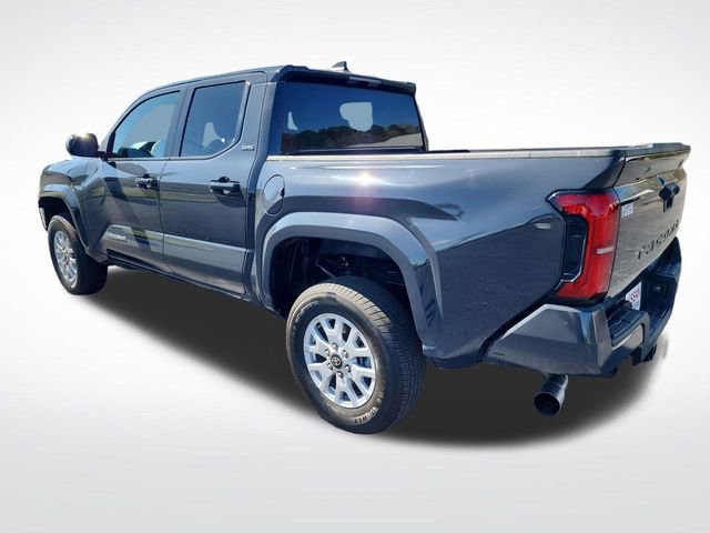 Used 2024 Toyota Tacoma SR5 image 3