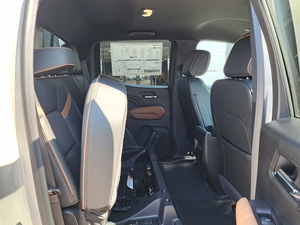 New 2026 GMC Canyon AT4 image 48