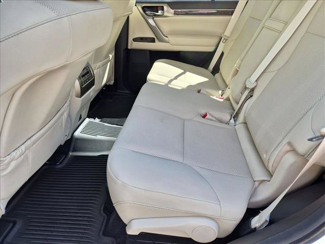 Used 2020 Lexus GX 460 Premium w/ Premium Package AWD/4WD image 20