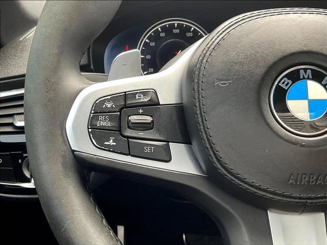 Used 2018 BMW 540i w/ M Sport Package RWD image 16