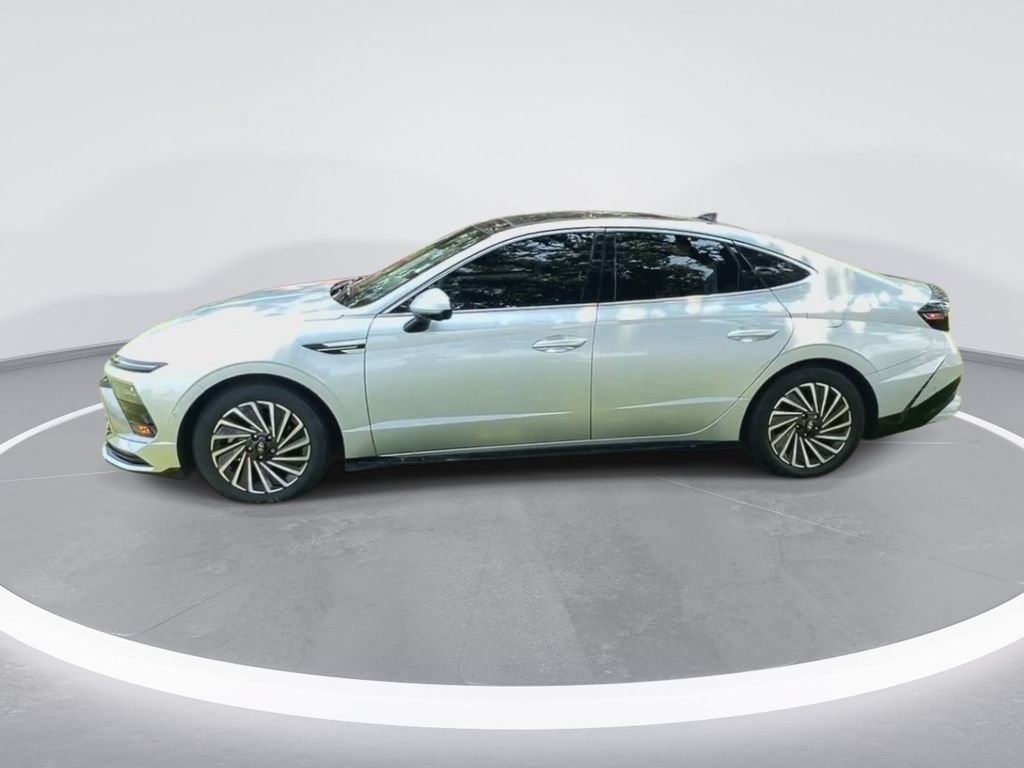 Used 2024 Hyundai Sonata Limited FWD image 5