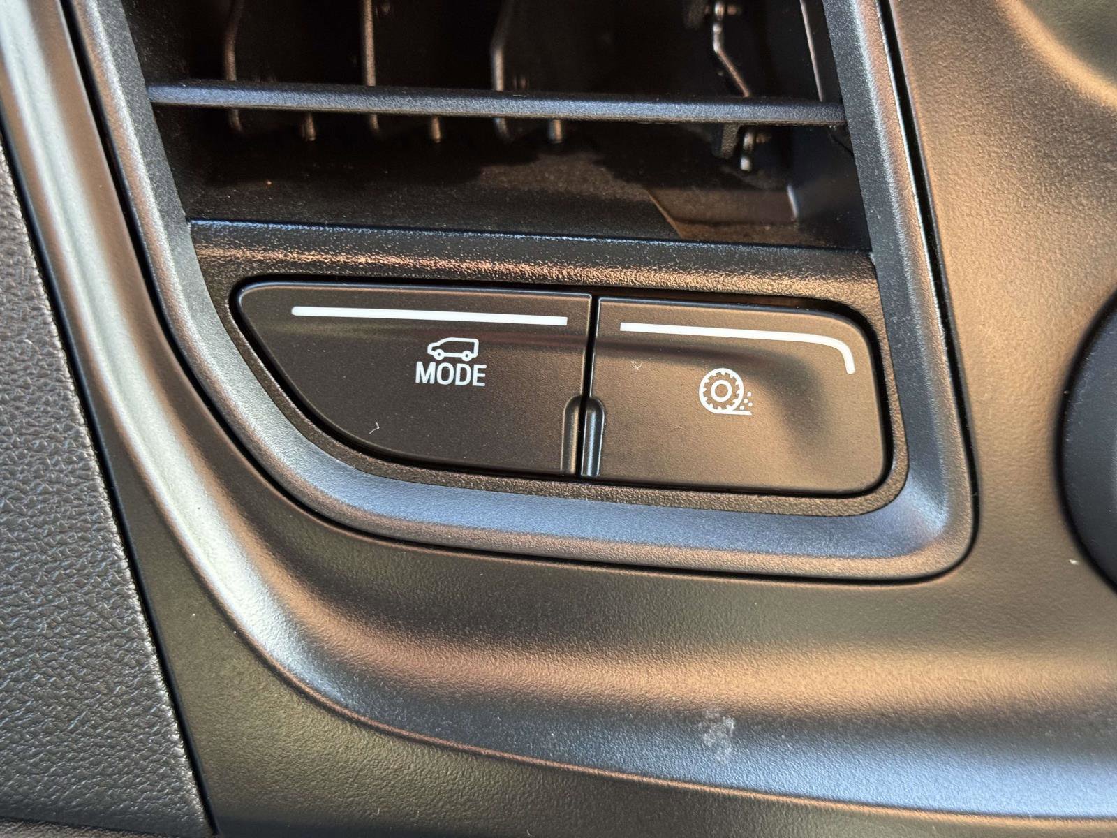 Used 2023 Ford Transit 250 Low Roof w/ Exterior Upgrade Package image 31