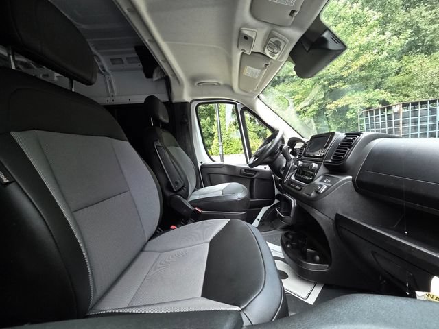 Used 2025 RAM ProMaster 2500 w/ Convenience Group FWD image 7
