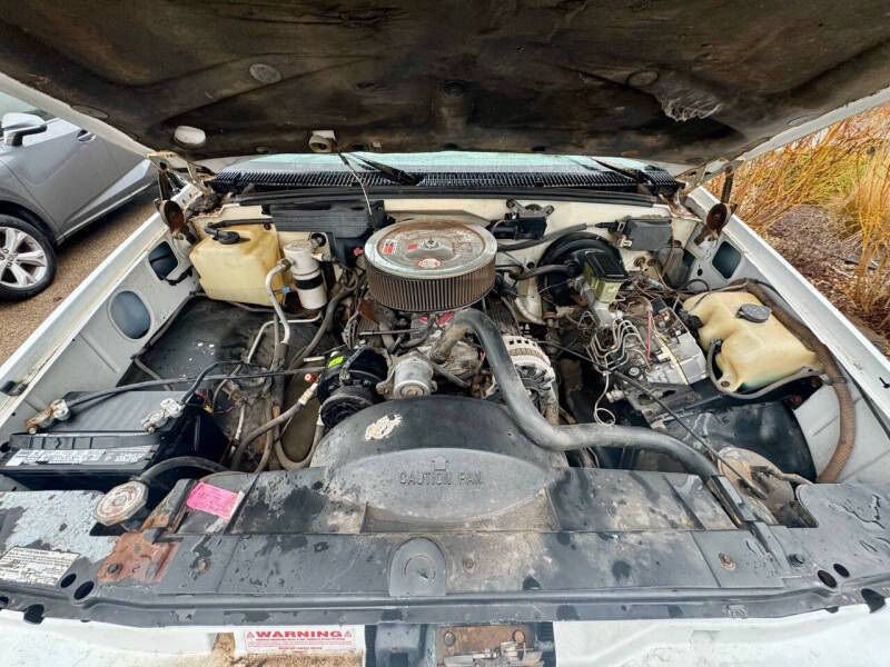 Used 1993 GMC Yukon 4WD 2-Door image 11