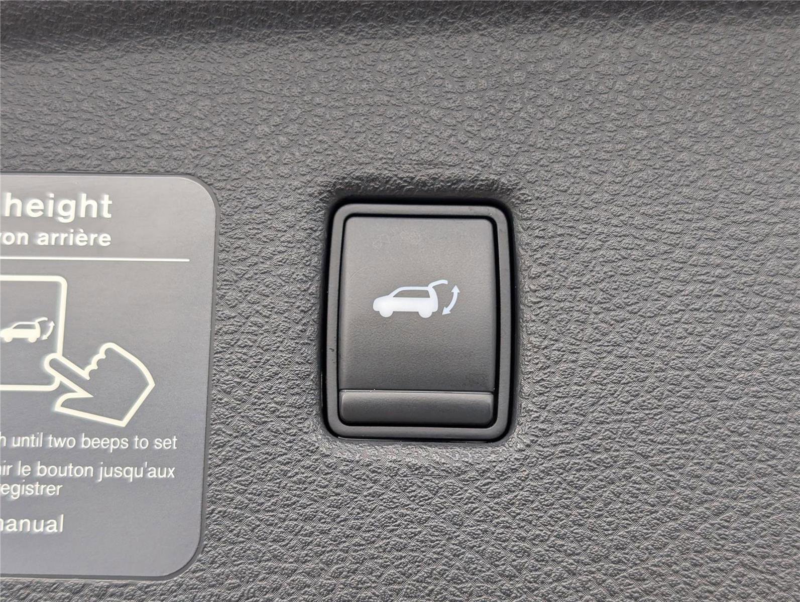 Used 2020 INFINITI QX50 Essential w/ Edition 30 Package image 16