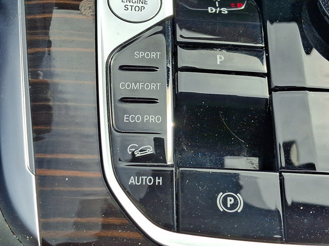 Used 2026 BMW X7 xDrive40i image 35