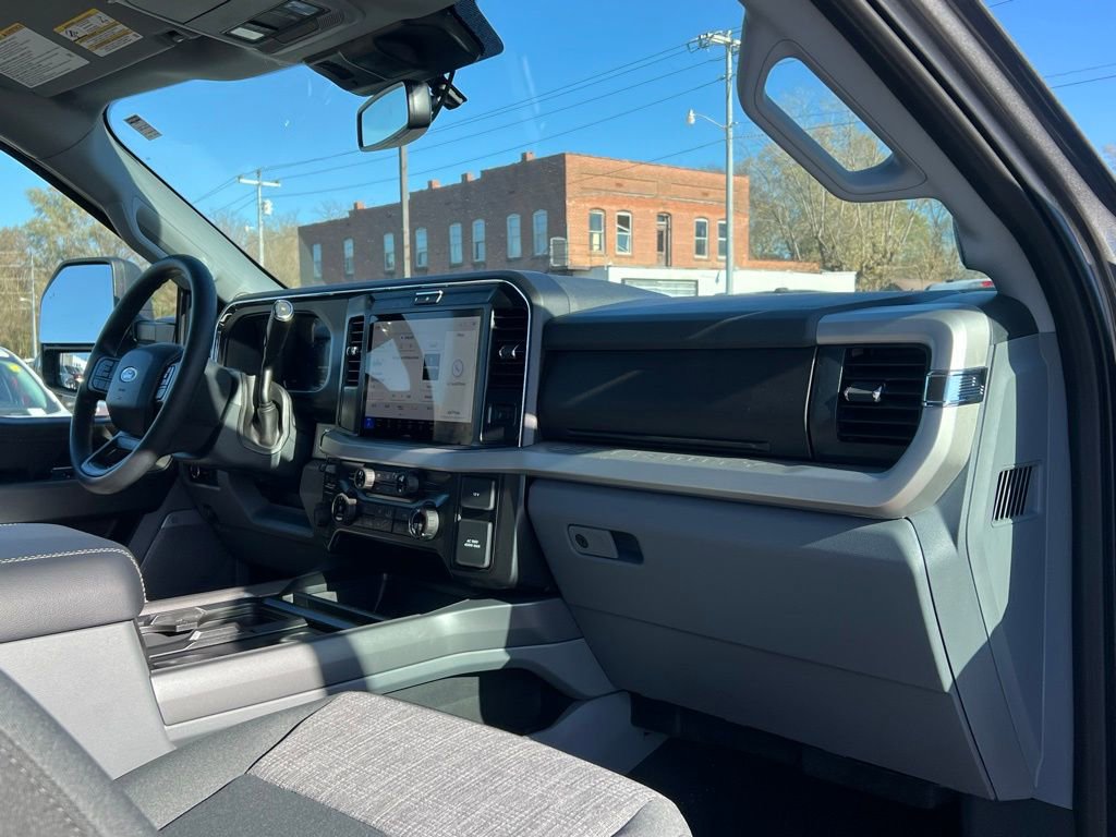 New 2026 Ford F350 XLT w/ XLT Premium Package image 21