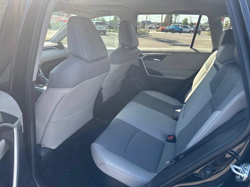 Used 2021 Toyota RAV4 XLE Premium AWD/4WD image 11