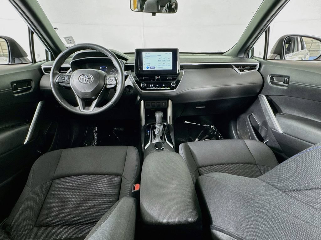 Used 2024 Toyota Corolla Cross AWD Hybrid image 26