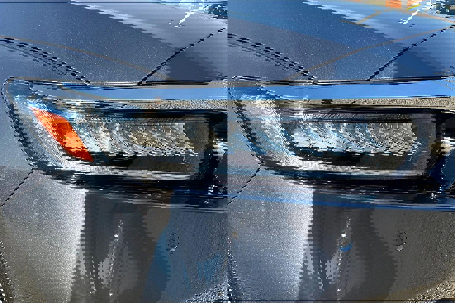 Used 2021 Honda Accord Touring image 31