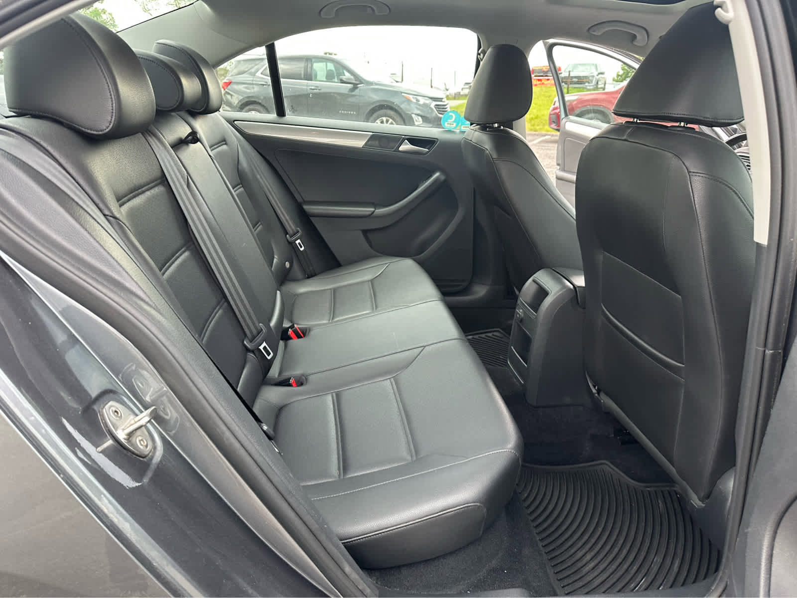 Used 2017 Volkswagen Jetta SE FWD image 22