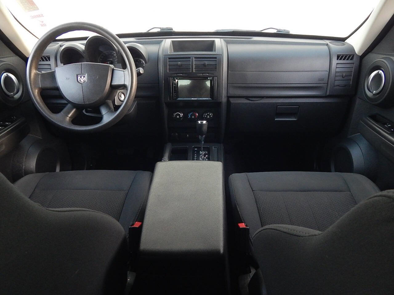 Used 2011 Dodge Nitro SE RWD image 13
