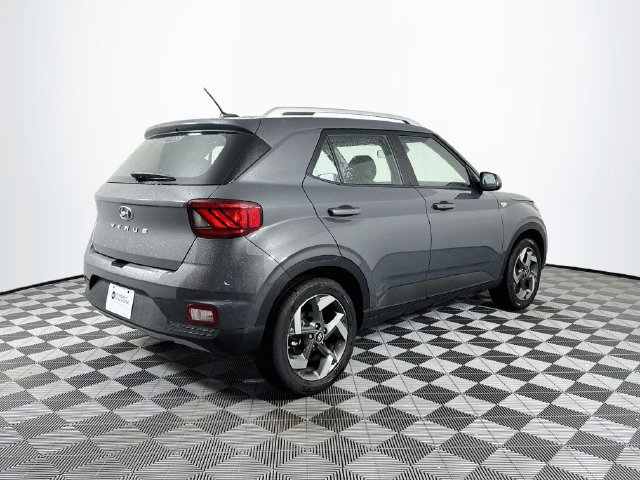 Certified 2025 Hyundai Venue SEL FWD image 7