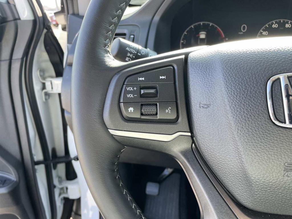 Used 2025 Honda Ridgeline Sport+ image 16