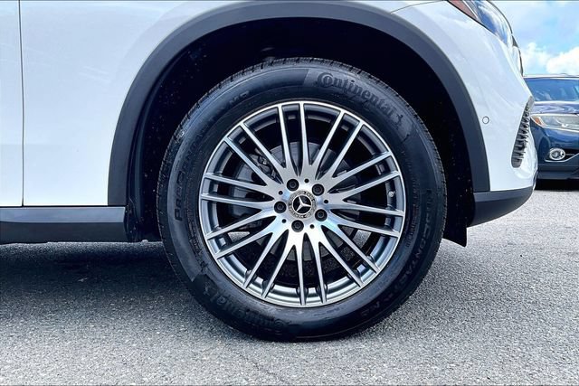 Used 2026 Mercedes-Benz GLC 300 4MATIC image 9
