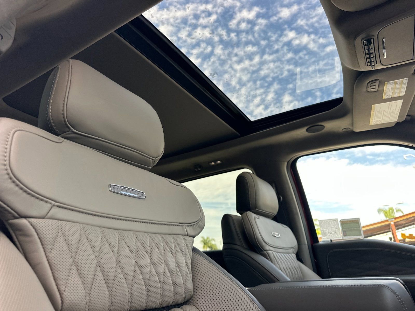 Used 2026 Ford F450 Platinum w/ Platinum Plus Package image 19