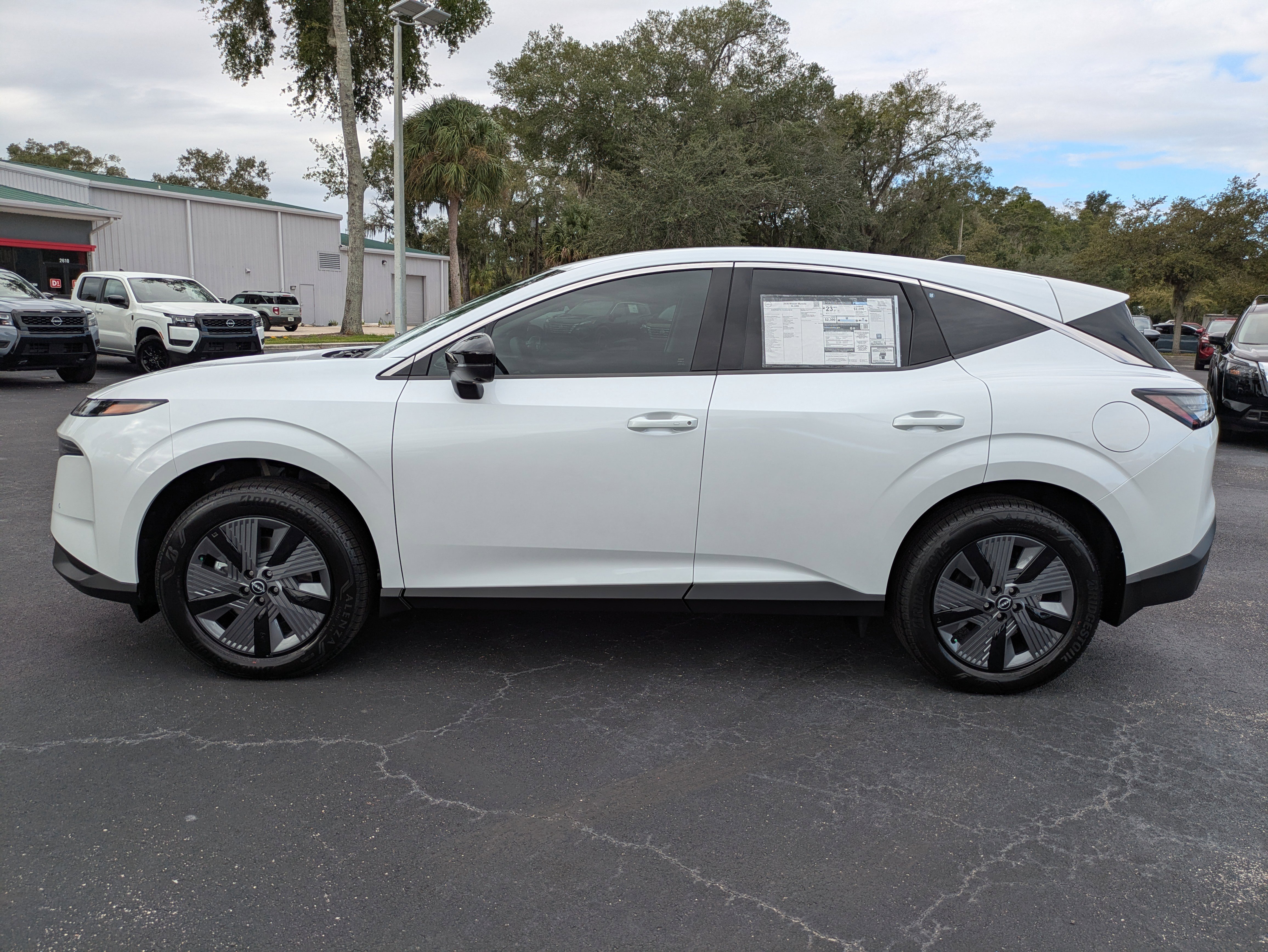 New 2026 Nissan Murano SL image 7